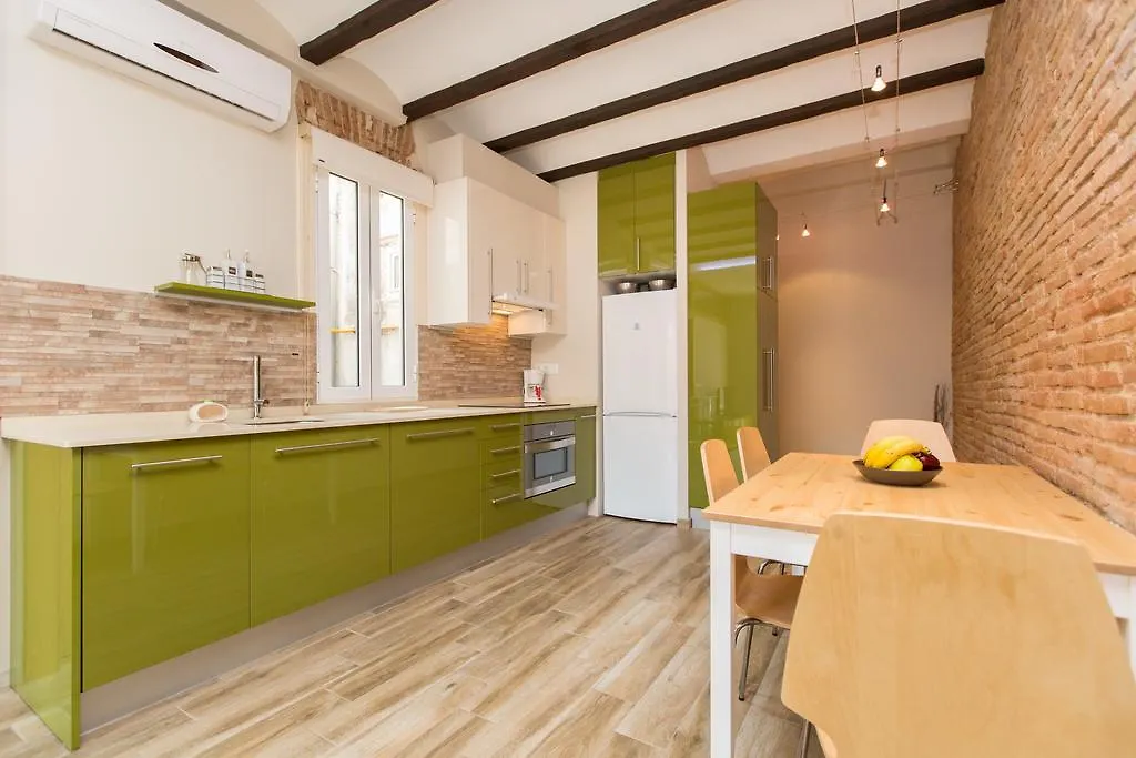 Stay Barcelona Gracia Apartments 0*,