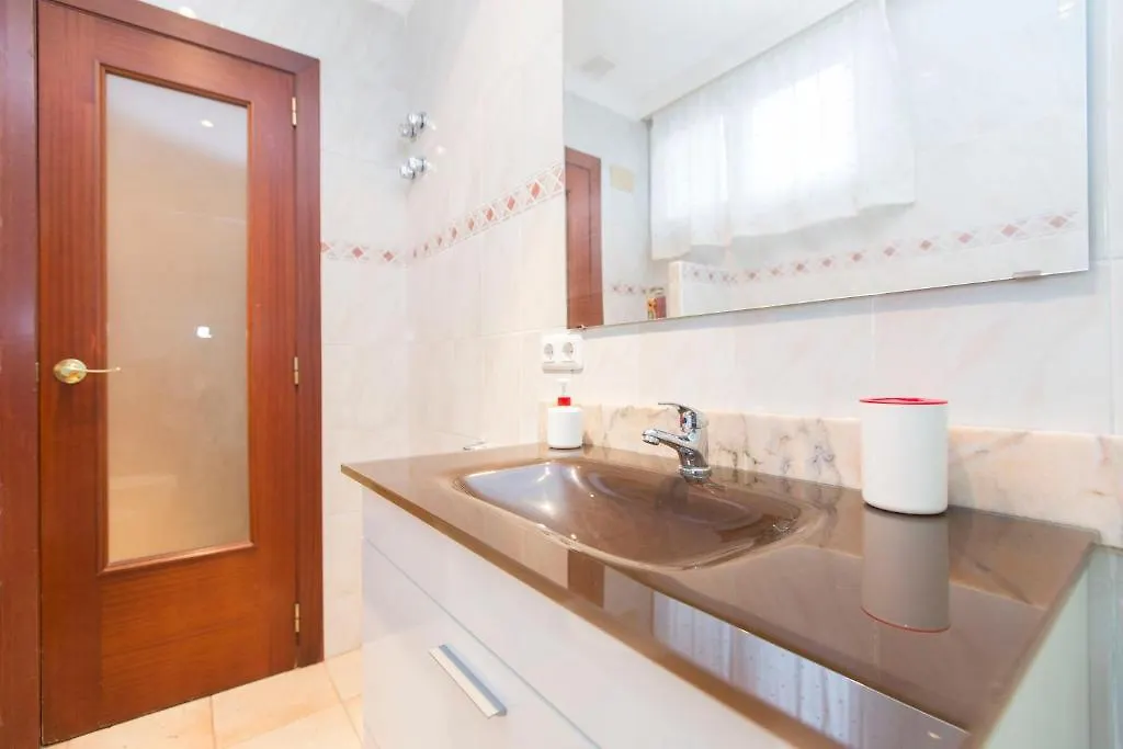Stay Barcelona Gracia Apartments 0*,
